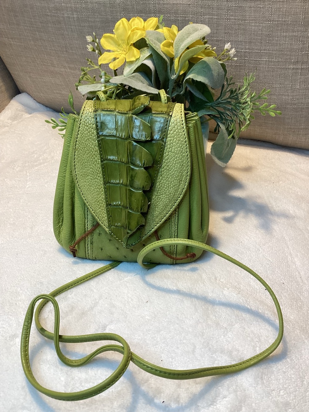 Unique Green Croc-Texture Leather Mini Crossbody Bag
